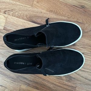 Madden girl black ankle wedge boots